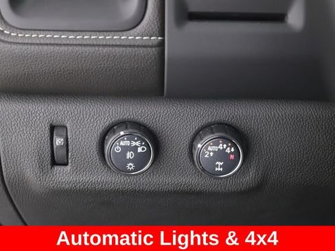 Used 2022 GMC Canyon Denali AWD/4WD image 19