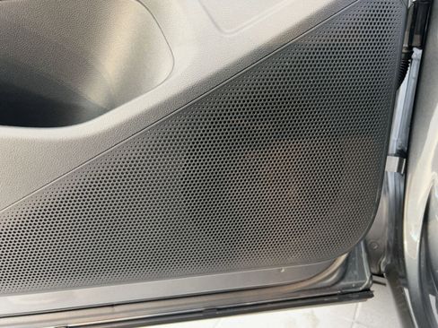 New 2026 Volkswagen Tiguan S image 21