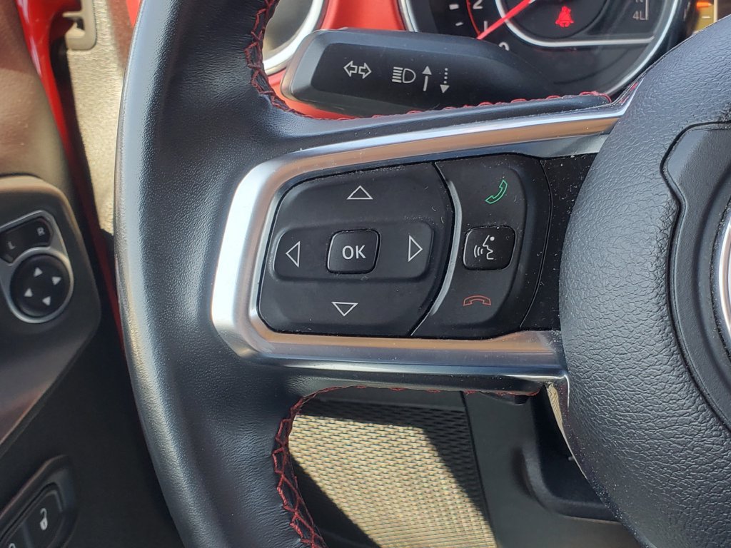Used 2018 Jeep Wrangler Unlimited Rubicon AWD/4WD image 11