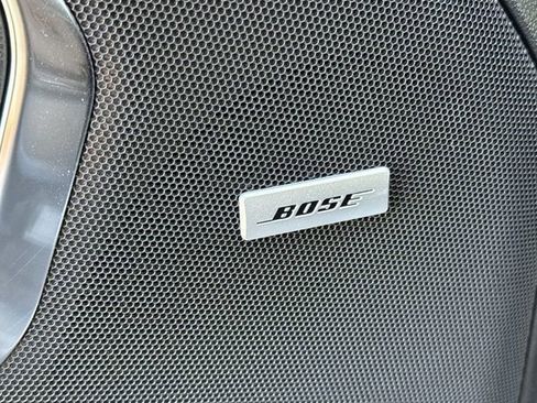 Used 2025 Chevrolet Suburban Premier image 24