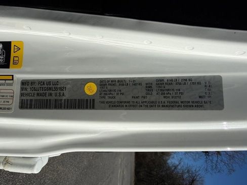 Used 2021 Jeep Gladiator Mojave w/ Cold Weather Group image 24