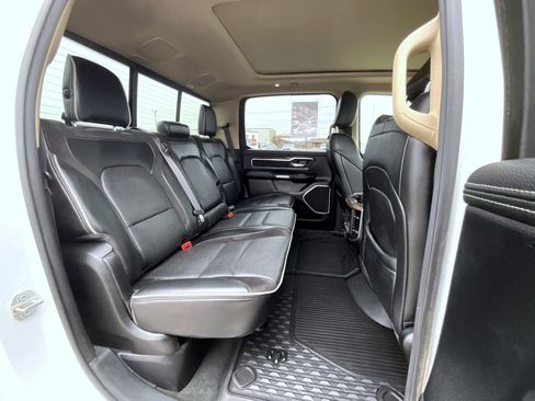 Used 2020 RAM 1500 Laramie image 18