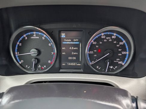 Used 2016 Toyota RAV4 XLE w/ Protection Package AWD/4WD image 21