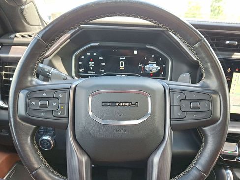Used 2023 GMC Sierra 1500 Denali Ultimate AWD/4WD image 17