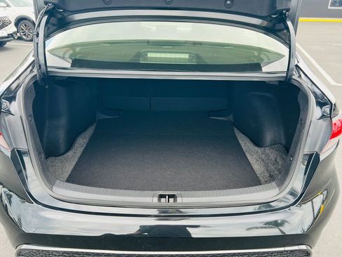 Used 2021 Toyota Corolla SE w/ Carpet Mat Package (TMS) image 30
