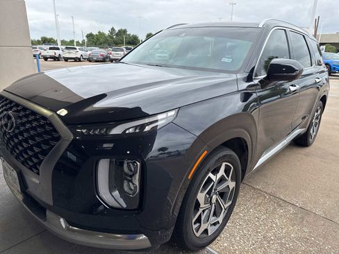 Used 2022 Hyundai Palisade Calligraphy w/ Cargo Package FWD image 1