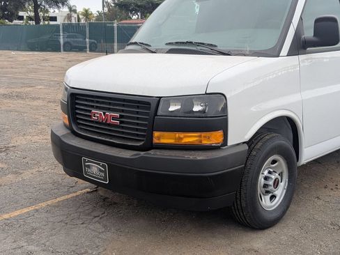 New 2026 GMC Savana 2500 Extended w/ Driver Convenience Package RWD image 15