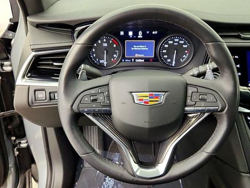 Used 2024 Cadillac XT6 Sport w/ Technology Package AWD/4WD image 14