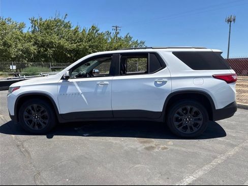Used 2020 Chevrolet Traverse RS w/ LPO, Floor Liner Package AWD/4WD image 8