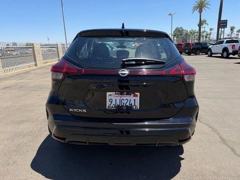Certified 2023 Nissan Kicks S FWD image 5