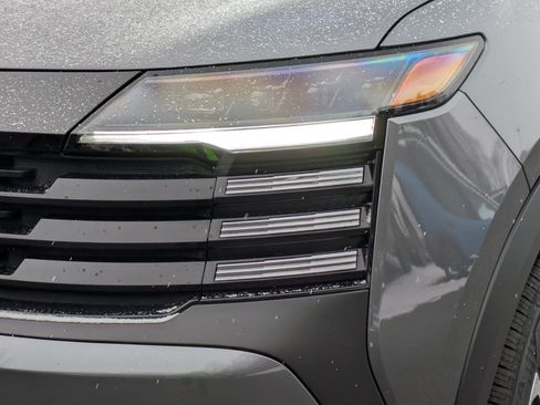 New 2026 Nissan Kicks SV image 7