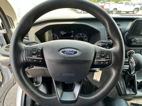 Used 2025 Ford Transit 250 Low Roof w/ Exterior Upgrade Package RWD image 30