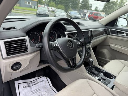 Used 2018 Volkswagen Atlas SEL AWD/4WD image 15