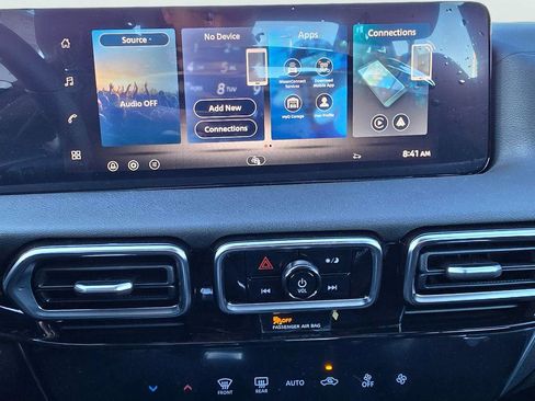 New 2026 Nissan Sentra SR w/ Floor Mat Package FWD image 22