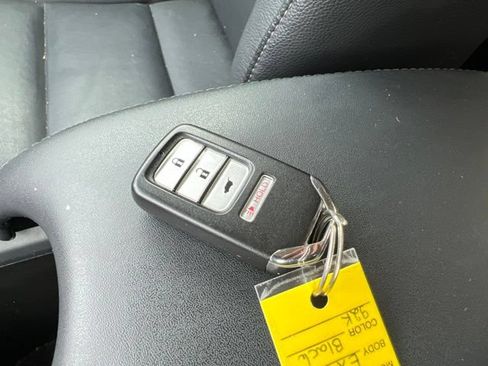 Used 2017 Honda HR-V EX-L image 14