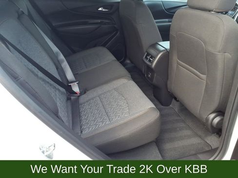 Used 2023 Chevrolet Equinox LT FWD image 25