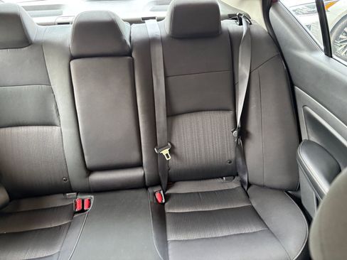 Used 2025 Nissan Altima 2.5 SV FWD image 38