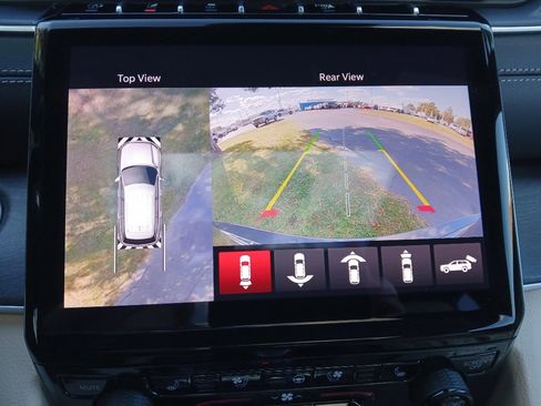 New 2025 Jeep Grand Cherokee Limited w/ Luxury Tech Group II image 40