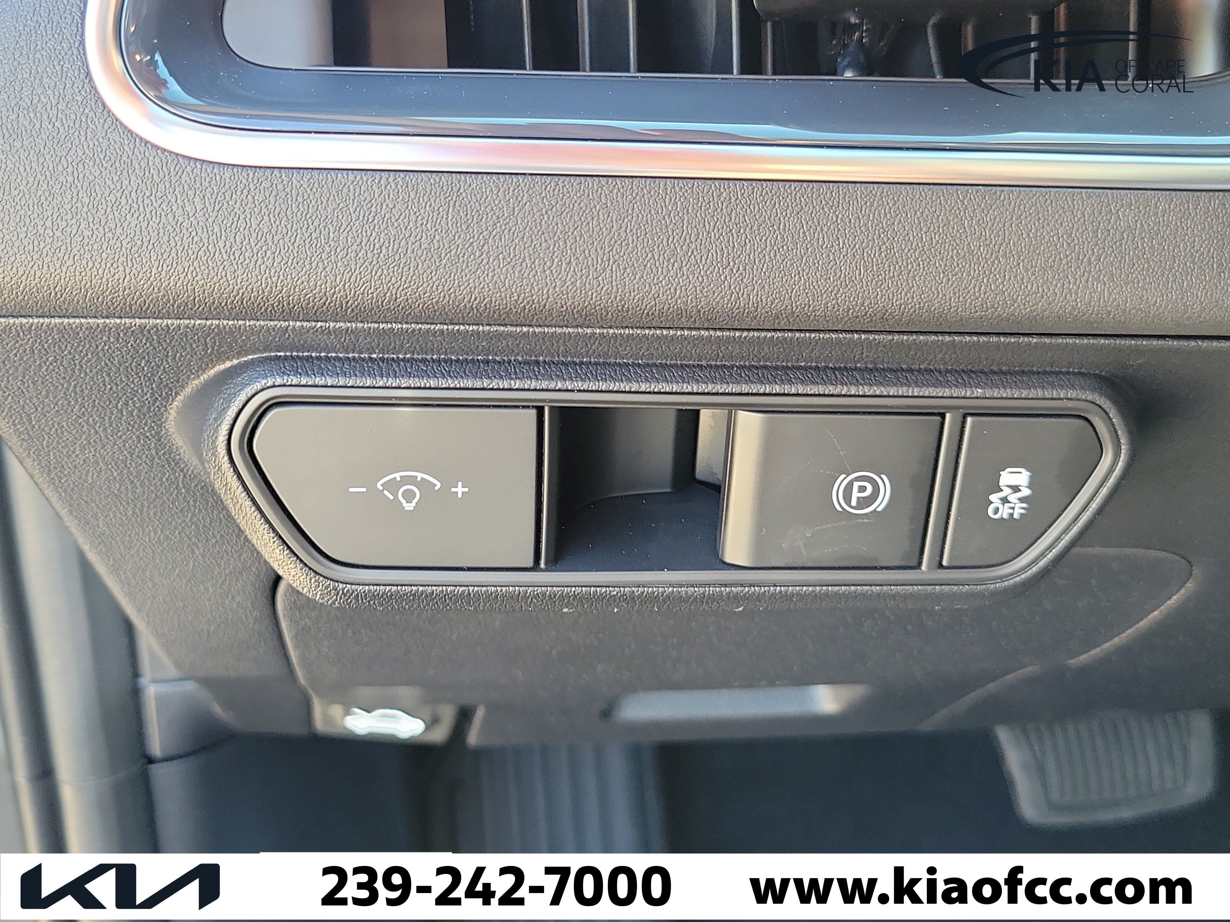 New 2025 Kia K4 EX FWD image 25