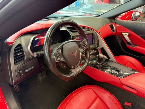 Used 2014 Chevrolet Corvette Stingray Coupe RWD image 34