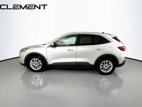 Used 2020 Ford Escape SE image 4