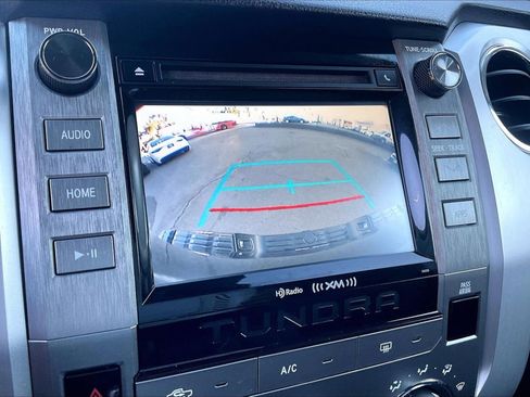 Used 2018 Toyota Tundra SR5 w/ SR5 Upgrade Package image 17