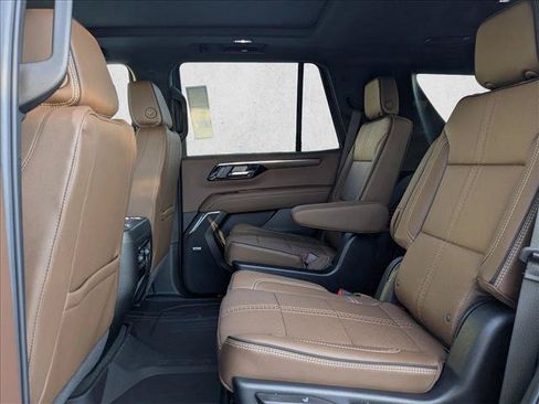 New 2026 Chevrolet Tahoe High Country w/ Sun And Tow Package AWD/4WD image 17