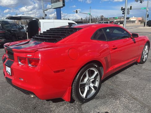 Used 2010 Chevrolet Camaro SS image 6
