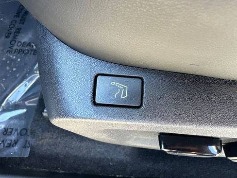 Used 2025 Nissan Murano Platinum w/ Cargo Package image 34