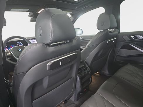 Used 2026 BMW X5 sDrive40i w/ Premium Package RWD image 10