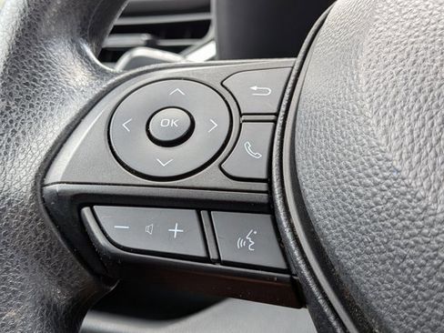 Used 2024 Toyota RAV4 LE image 12