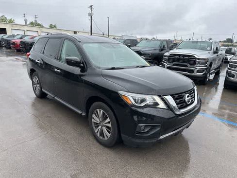Used 2020 Nissan Pathfinder SV FWD image 21