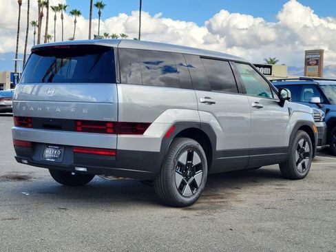 New 2026 Hyundai Santa Fe SE FWD image 2