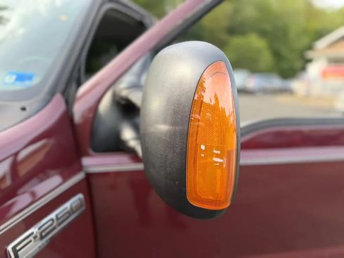 Used 2006 Ford F250 XLT AWD/4WD image 23