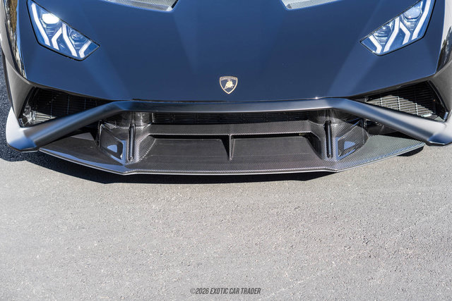 Used 2021 Lamborghini Huracan STO RWD image 62