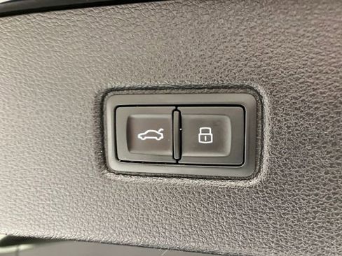 Used 2018 Audi Q7 2.0T Premium Plus w/ Premium Plus Package image 48