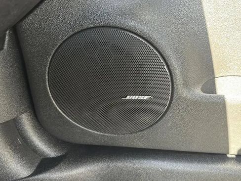 Used 2009 Chevrolet Impala LTZ FWD image 18