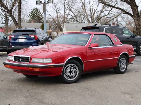 Used 1989 Chrysler TC by Maserati Turbo 2dr Convertible image 3