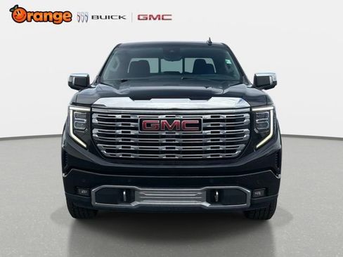 Used 2024 GMC Sierra 1500 Denali w/ Technology Package AWD/4WD image 8