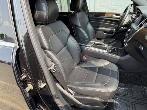 Used 2015 Mercedes-Benz ML 350 4MATIC image 19