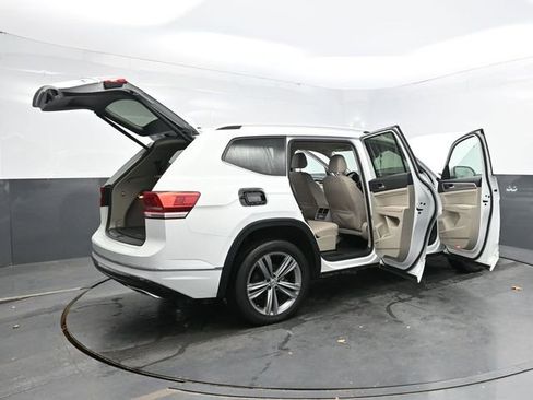 Used 2019 Volkswagen Atlas SE image 45
