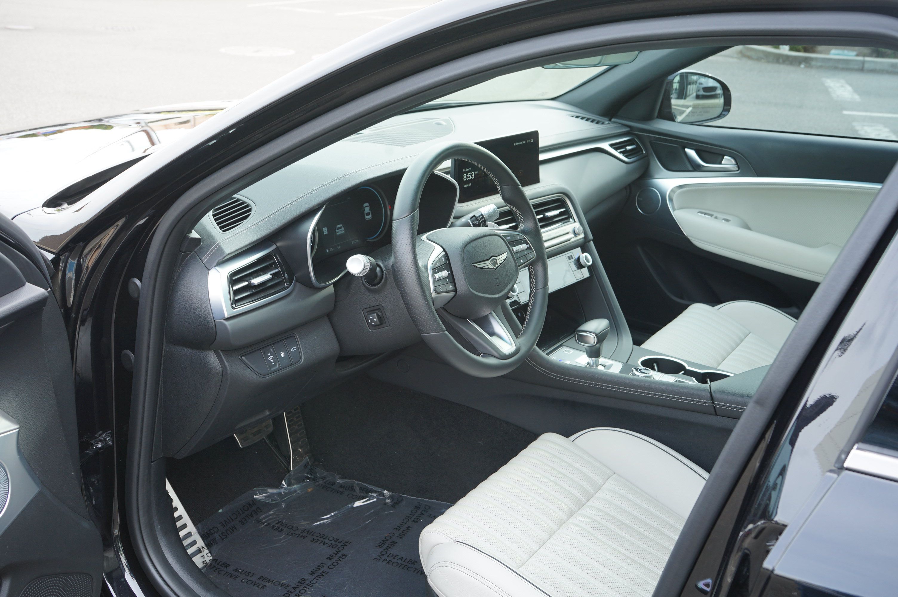Used 2025 Genesis G70 2.5T w/ Sport Prestige Package RWD image 20
