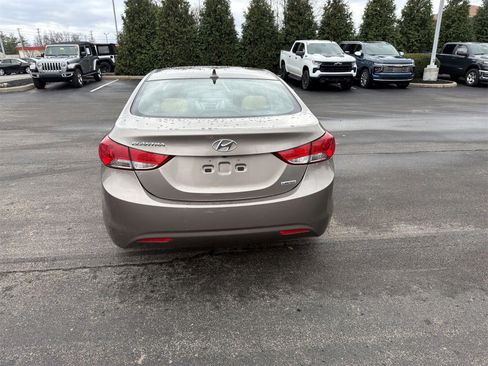 Used 2013 Hyundai Elantra Limited w/ Technology Pkg image 7