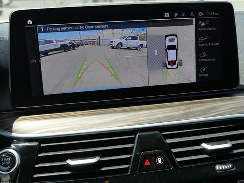 Used 2023 BMW M550i xDrive AWD/4WD image 19