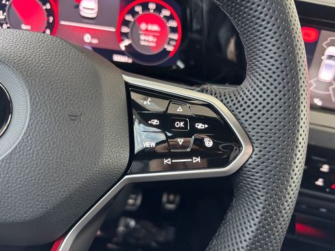 Used 2022 Volkswagen GTI S image 12