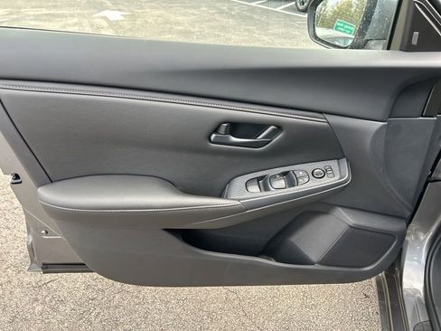 New 2025 Nissan Sentra S w/ Lighting Package image 11