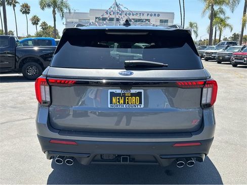 New 2025 Ford Explorer ST image 5