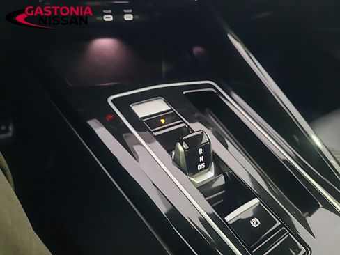 Used 2024 Volkswagen Golf R image 48