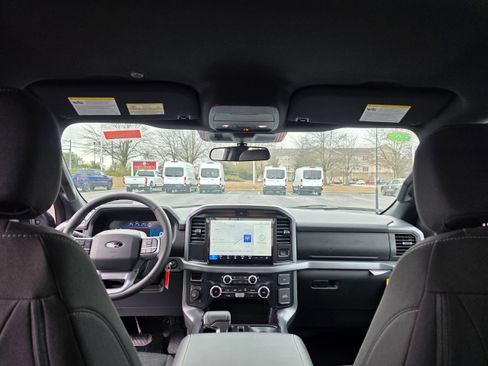 New 2026 Ford F150 XLT w/ XLT Black Appearance Package image 12