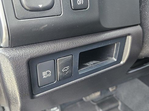 Used 2020 Toyota Sequoia TRD Pro AWD/4WD image 19